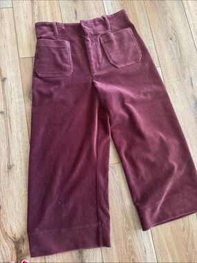 LC Lauren Conrad Cropped Velvet Pants in Dusty Rose